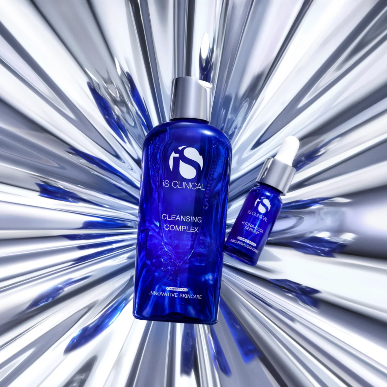 iS Clinical BALANCE AND HYDRATE DUO HOLIDAY KIT