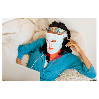 Omnilux Contour Face