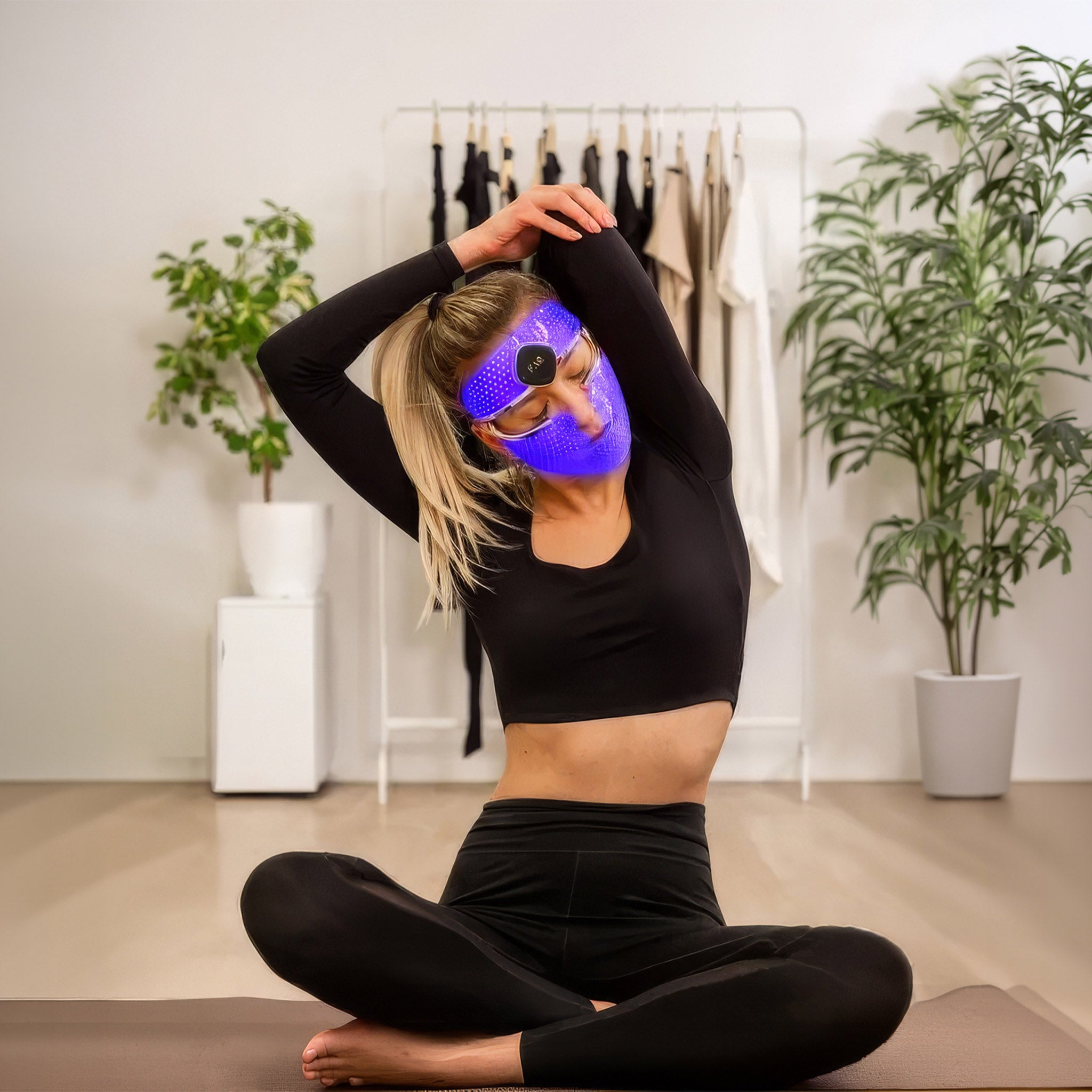FOREO FAQ 202 Plus Smart Silicone LED Face Mask